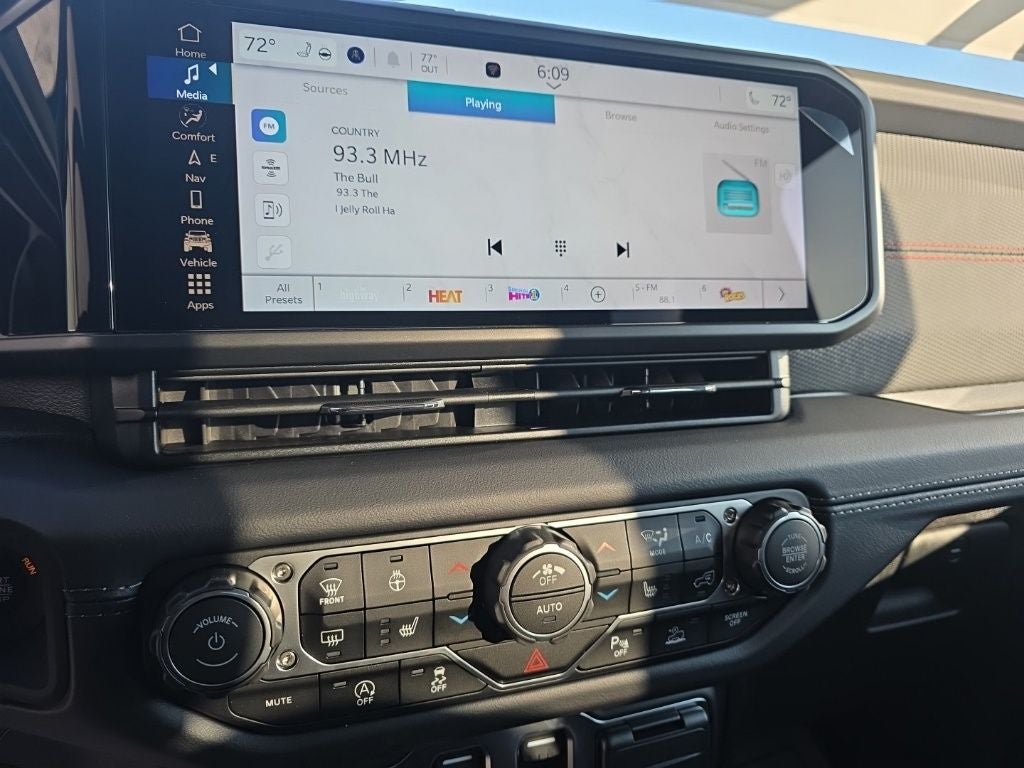 2025 Jeep Wrangler WRANGLER 2-DOOR RUBICON X