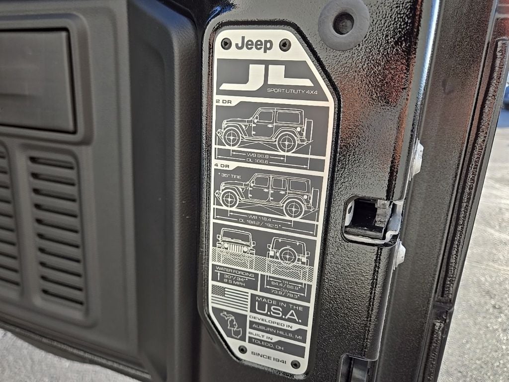 2026 Jeep Wrangler WRANGLER 4-DOOR SAHARA