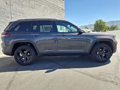 2024 Jeep Grand Cherokee Altitude