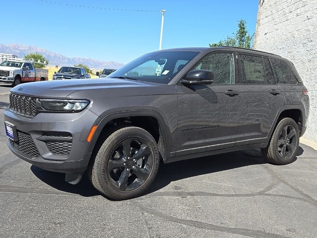 2024 Jeep Grand Cherokee Altitude