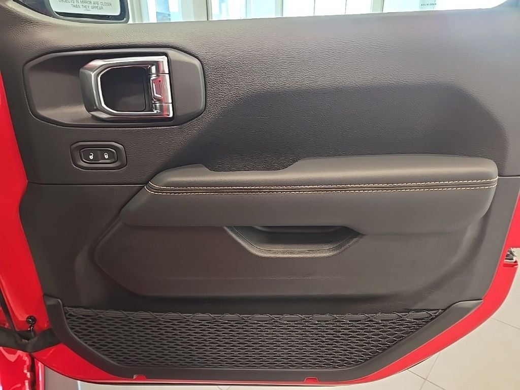 2025 Jeep Wrangler WRANGLER 4-DOOR RUBICON 392