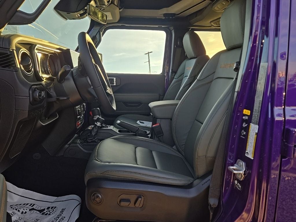 2026 Jeep Gladiator GLADIATOR MOJAVE X 4X4