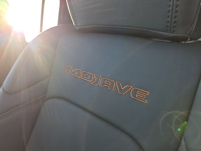 2026 Jeep Gladiator GLADIATOR MOJAVE X 4X4