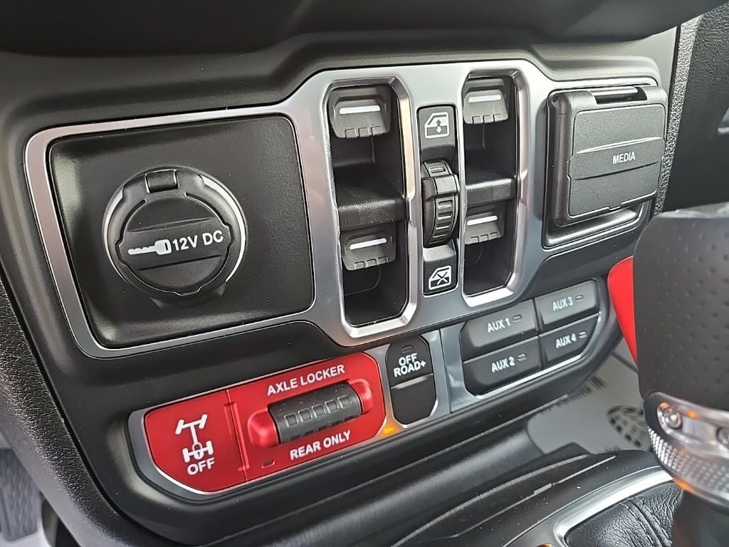 2026 Jeep Gladiator GLADIATOR MOJAVE X 4X4