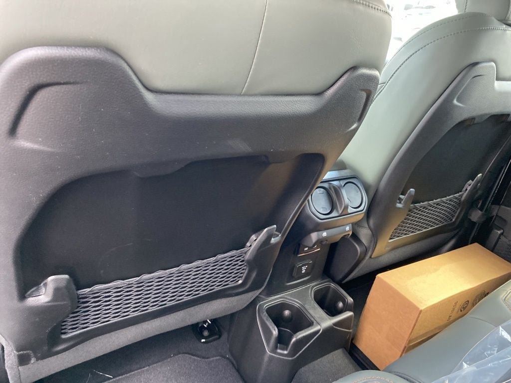 2025 Jeep Gladiator GLADIATOR MOJAVE 4X4