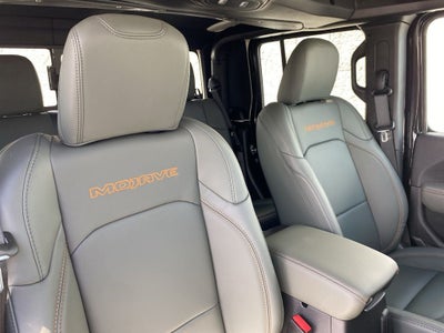 2025 Jeep Gladiator GLADIATOR MOJAVE 4X4