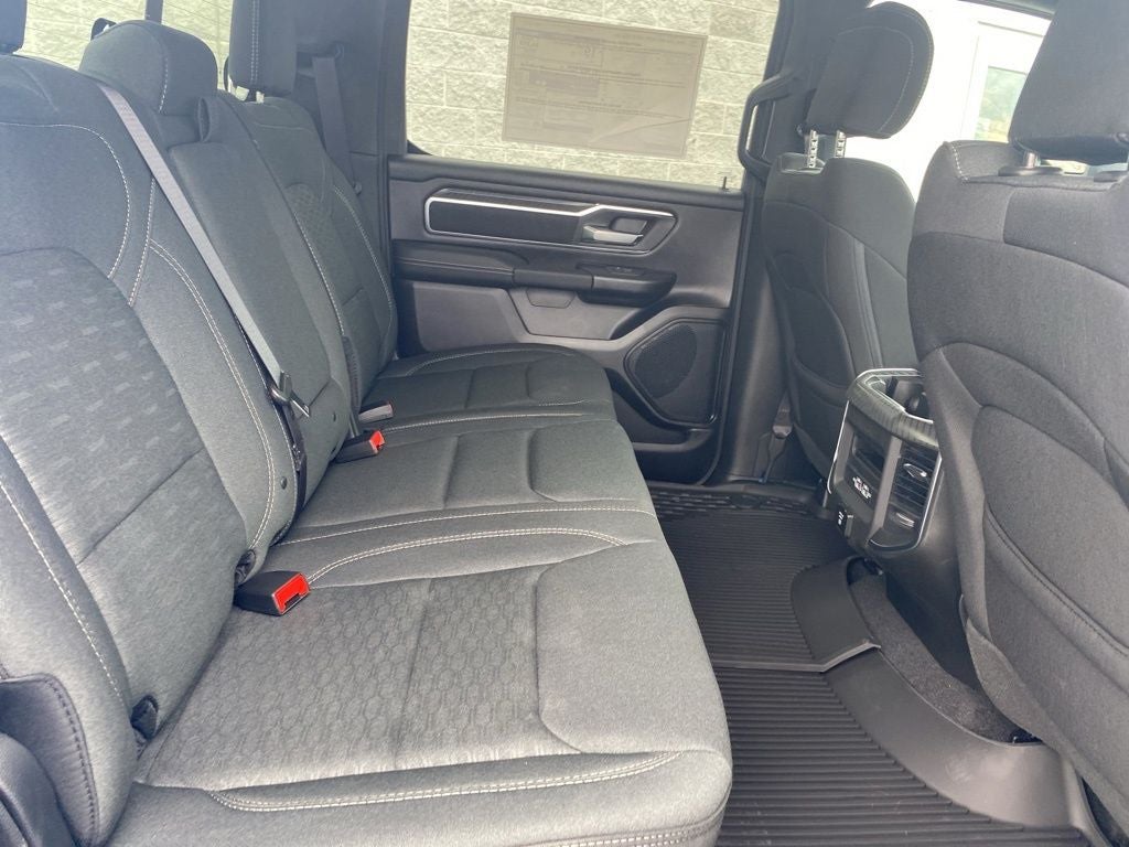 2025 RAM Ram 1500 RAM 1500 BIG HORN CREW CAB 4X4 5'7' BOX