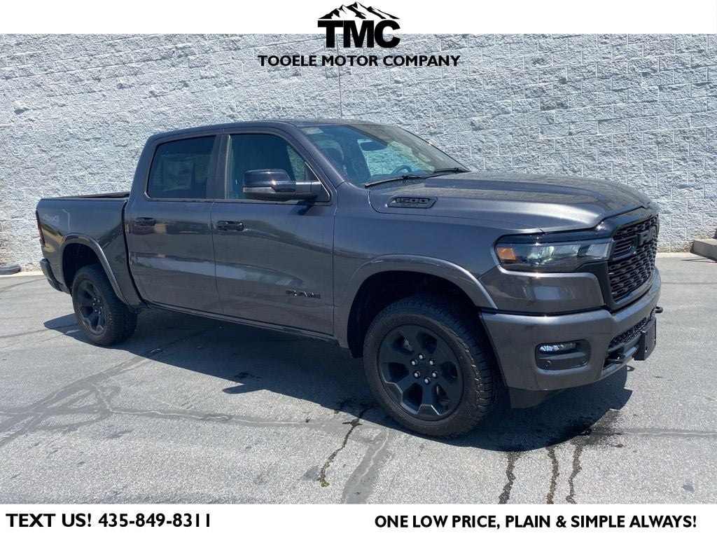 2025 RAM Ram 1500 RAM 1500 BIG HORN CREW CAB 4X4 5'7' BOX