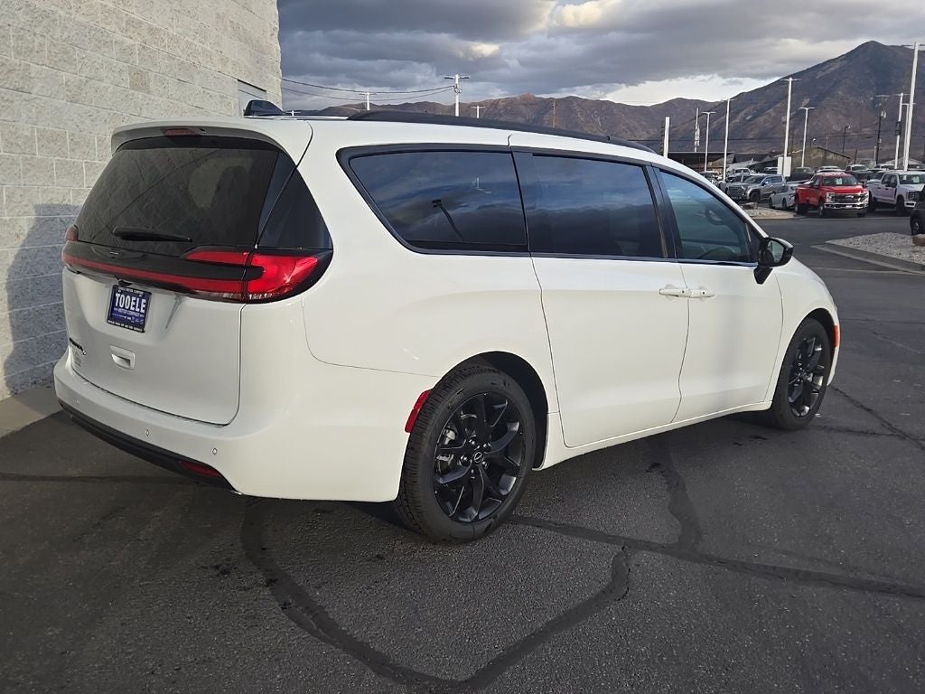 2026 Chrysler Pacifica PACIFICA SELECT