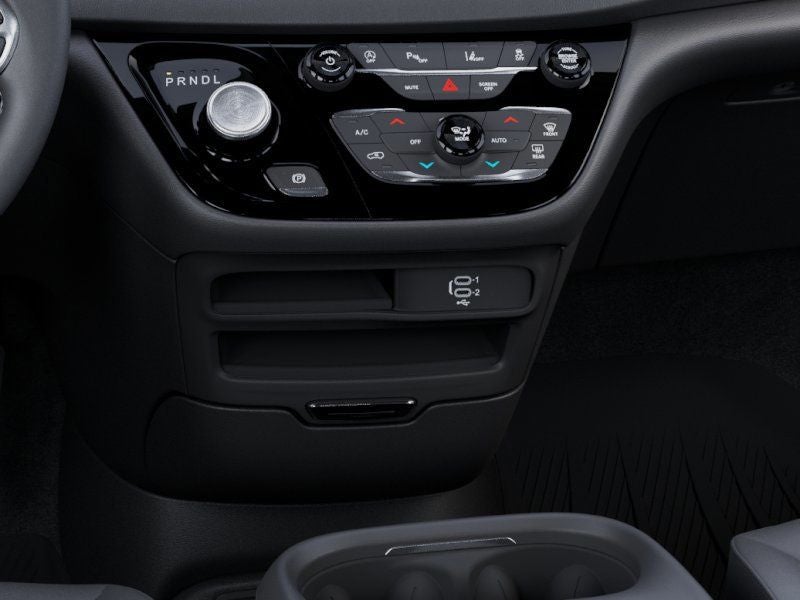 2026 Chrysler Voyager VOYAGER LX