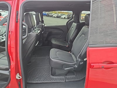 2026 Chrysler Pacifica PACIFICA LIMITED AWD