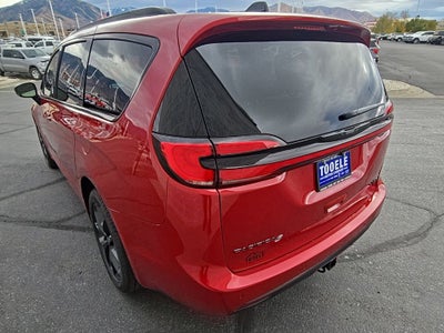 2026 Chrysler Pacifica PACIFICA LIMITED AWD