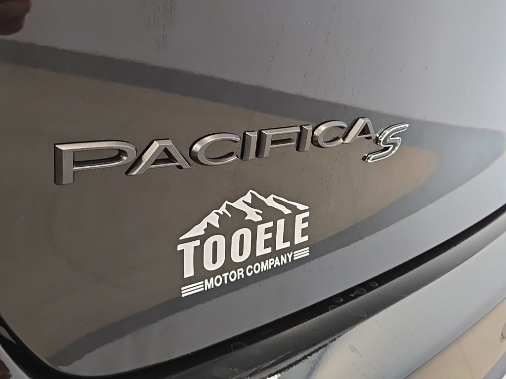 2026 Chrysler Pacifica PACIFICA LIMITED AWD