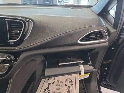 2026 Chrysler Pacifica PACIFICA LIMITED AWD