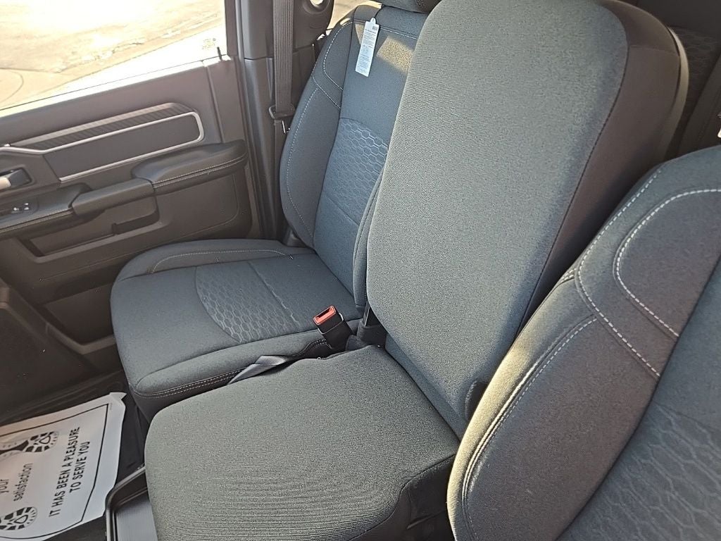 2026 RAM Ram 3500 RAM 3500 BIG HORN CREW CAB 4X4 6'4' BOX