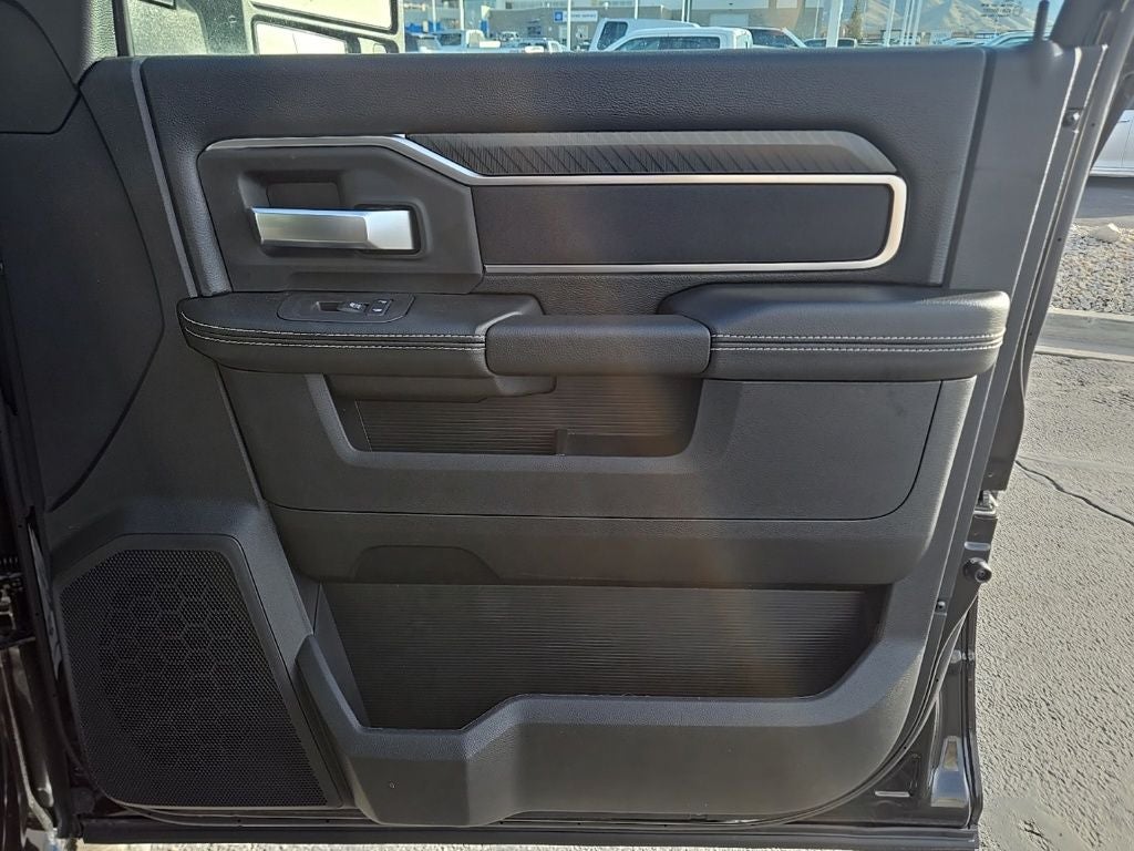 2026 RAM Ram 3500 RAM 3500 BIG HORN CREW CAB 4X4 6'4' BOX