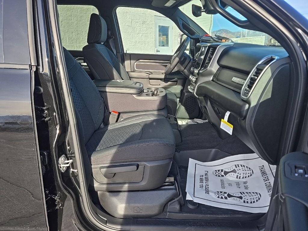 2026 RAM Ram 3500 RAM 3500 BIG HORN CREW CAB 4X4 6'4' BOX