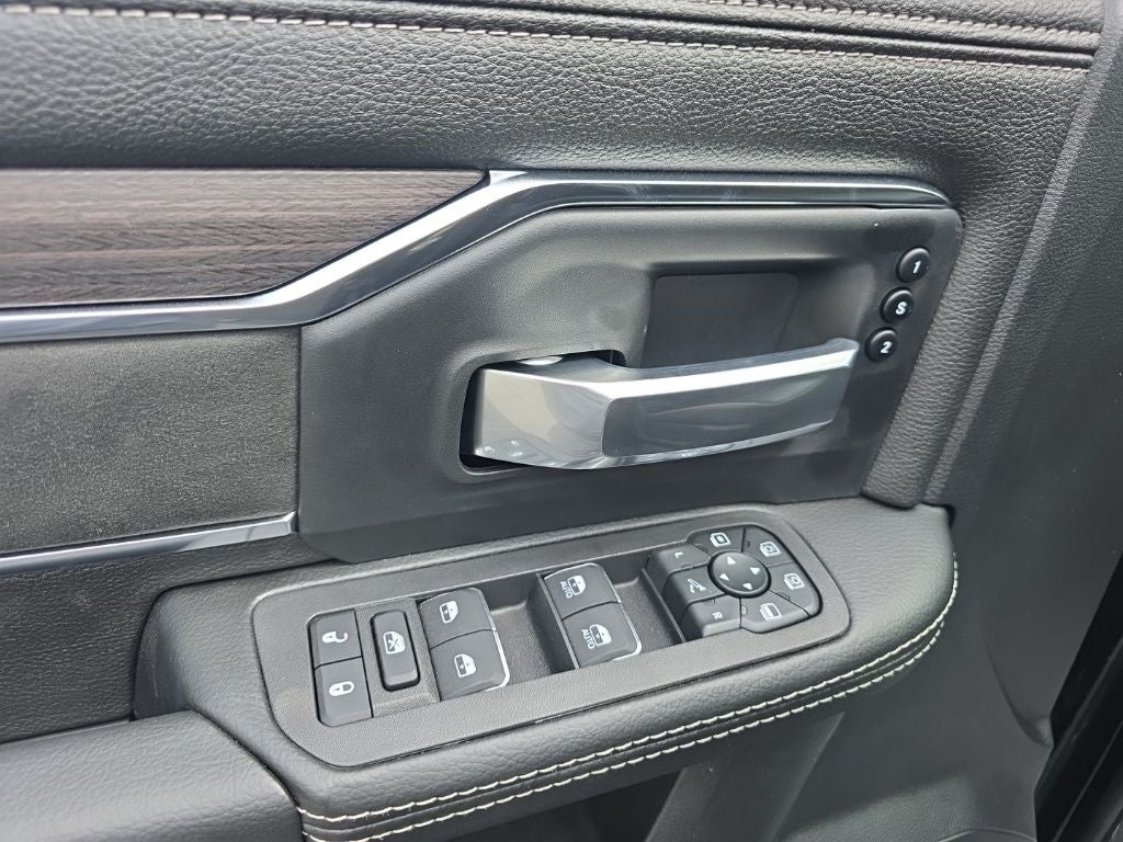 2026 RAM Ram 3500 RAM 3500 LARAMIE CREW CAB 4X4 6'4' BOX