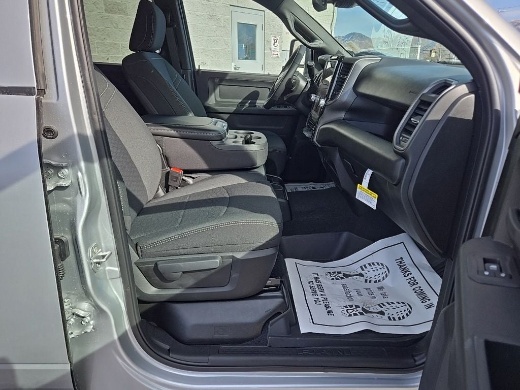 2026 RAM Ram 2500 RAM 2500 WARLOCK CREW CAB 4X4 6'4' BOX