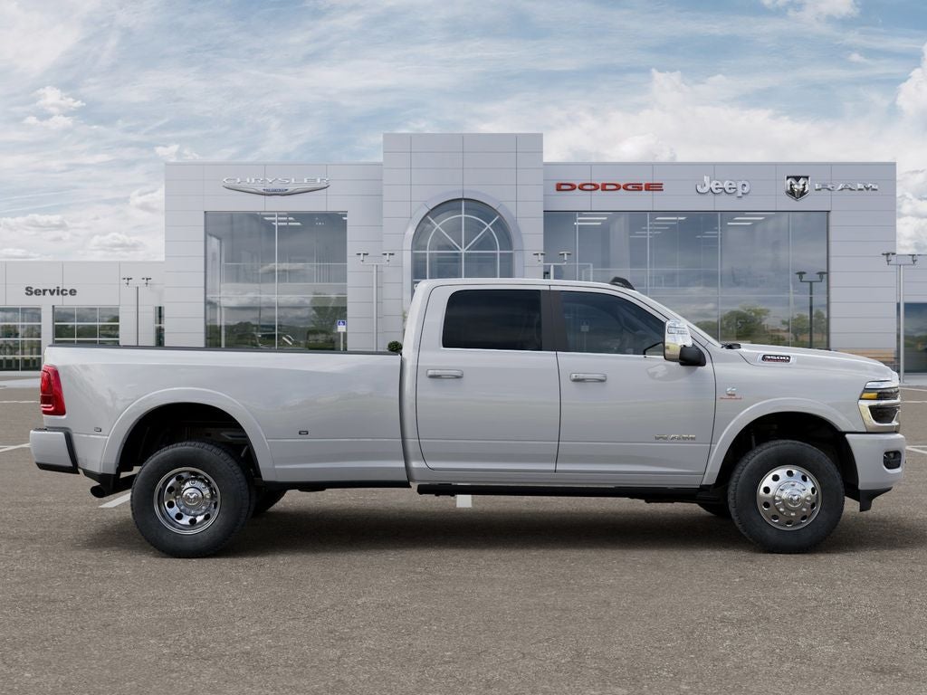 2026 RAM Ram 3500 RAM 3500 LIMITED LONGHORN CREW CAB 4X4 8' BOX