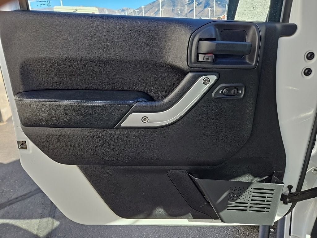 2015 Jeep Wrangler Unlimited Rubicon + Hard Rock Pkg