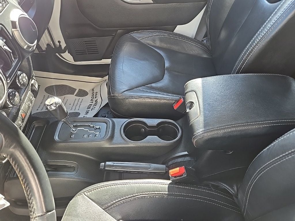 2015 Jeep Wrangler Unlimited Rubicon + Hard Rock Pkg