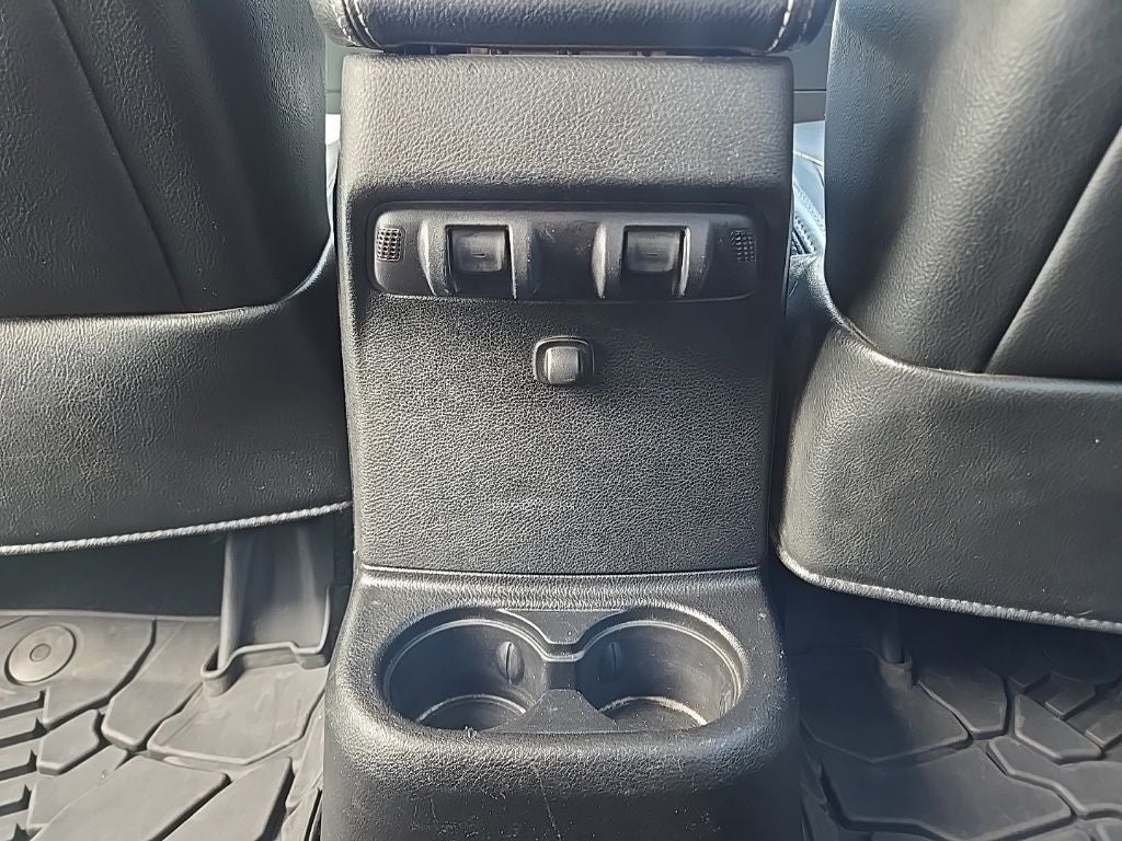 2015 Jeep Wrangler Unlimited Rubicon + Hard Rock Pkg