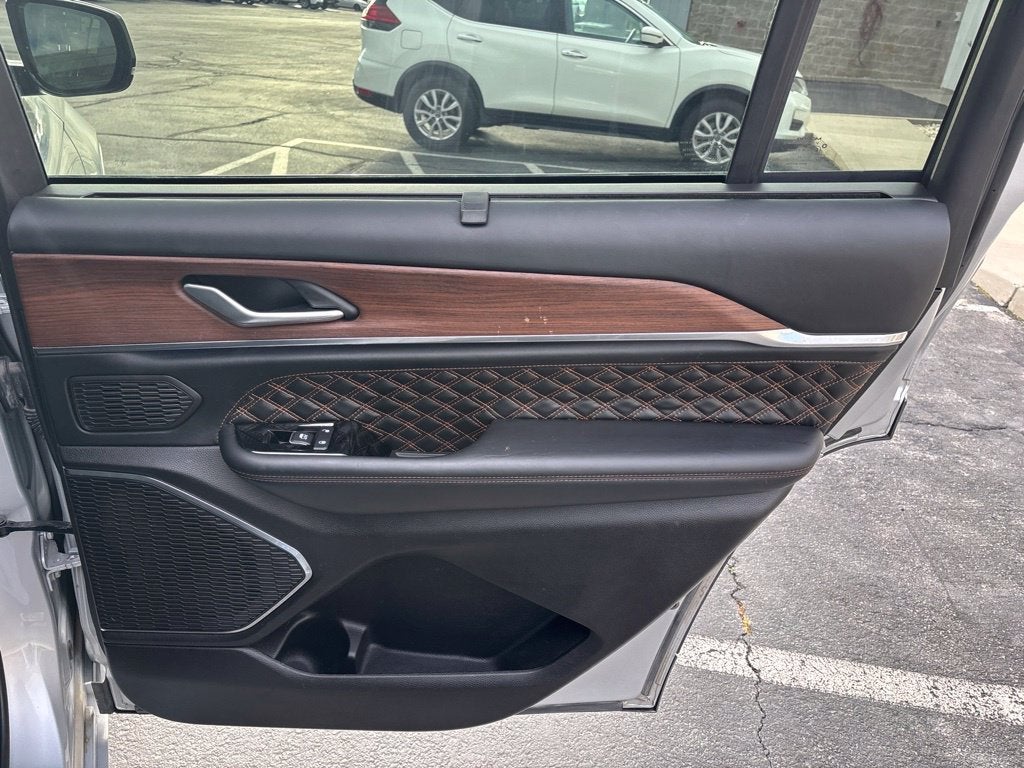 2023 Jeep Grand Cherokee L Summit