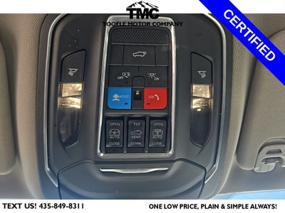 2022 Jeep Wagoneer Series III + 3 Panel Moonroof + Heated Front & Rear Seats