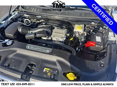 2022 Jeep Wagoneer Series III + 3 Panel Moonroof + Heated Front & Rear Seats