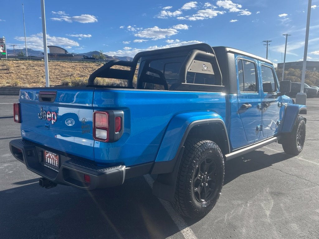 2022 Jeep Gladiator Willys