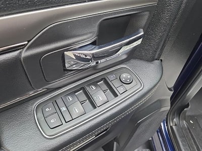 2015 RAM 1500 Sport + Moonroof + Heated Front & Rear Seats & Steering