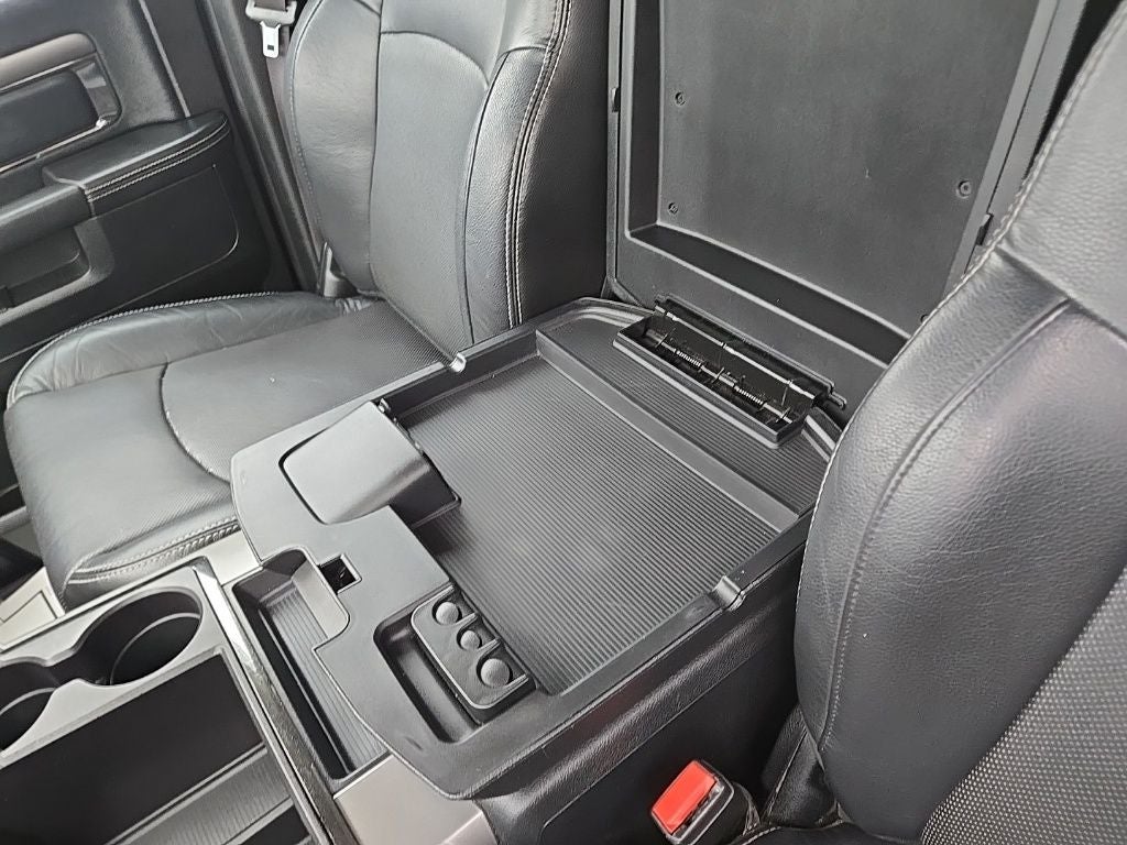 2015 RAM 1500 Sport + Moonroof + Heated Front & Rear Seats & Steering