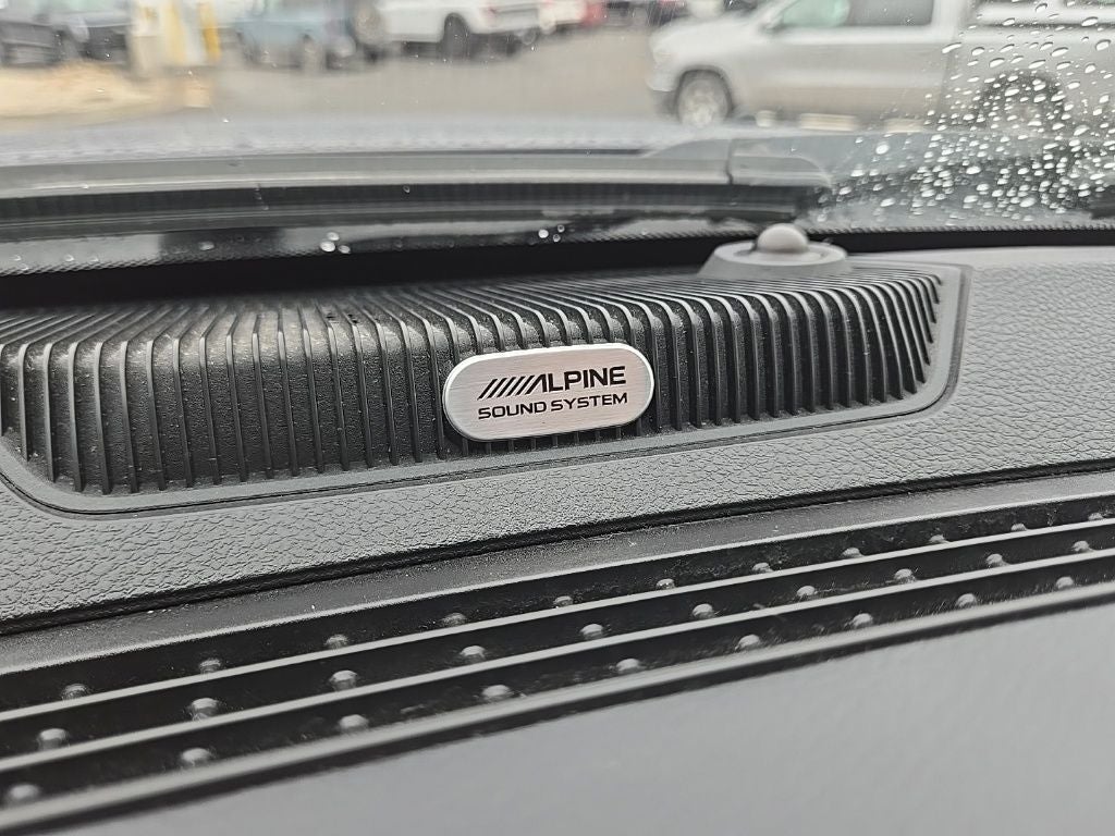 2015 RAM 1500 Sport + Moonroof + Heated Front & Rear Seats & Steering