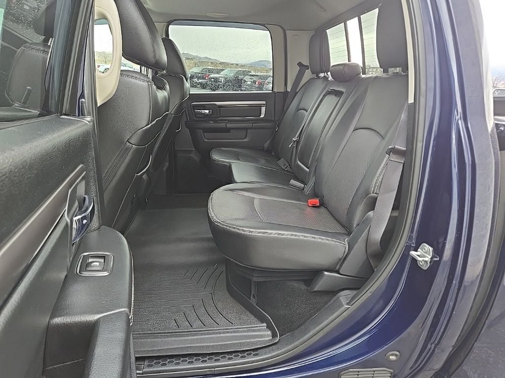 2015 RAM 1500 Sport + Moonroof + Heated Front & Rear Seats & Steering