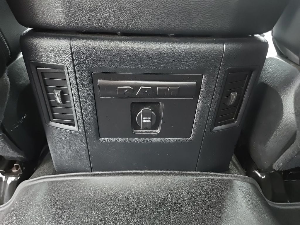 2015 RAM 1500 Sport + Moonroof + Heated Front & Rear Seats & Steering