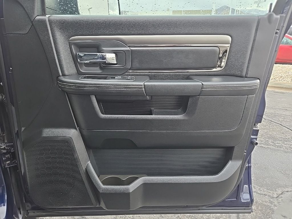 2015 RAM 1500 Sport + Moonroof + Heated Front & Rear Seats & Steering