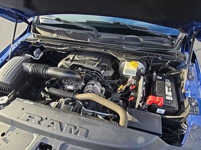 2019 RAM 1500 Laramie + Lvl2 Equipment Group + Moonroof