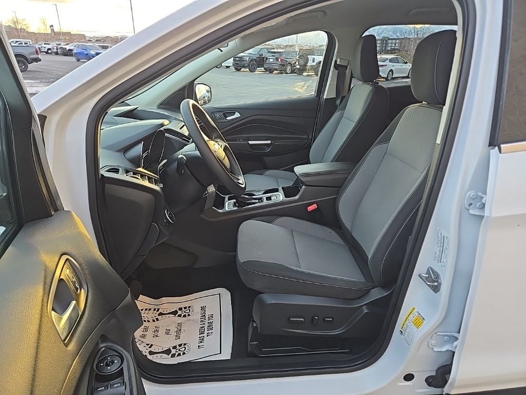 2018 Ford Escape SE + Heated Front Seats
