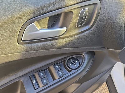 2018 Ford Escape SE + Heated Front Seats