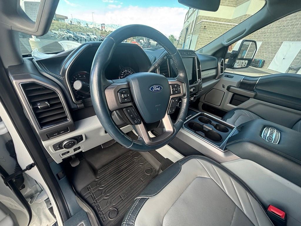 2022 Ford F-450SD Limited DRW