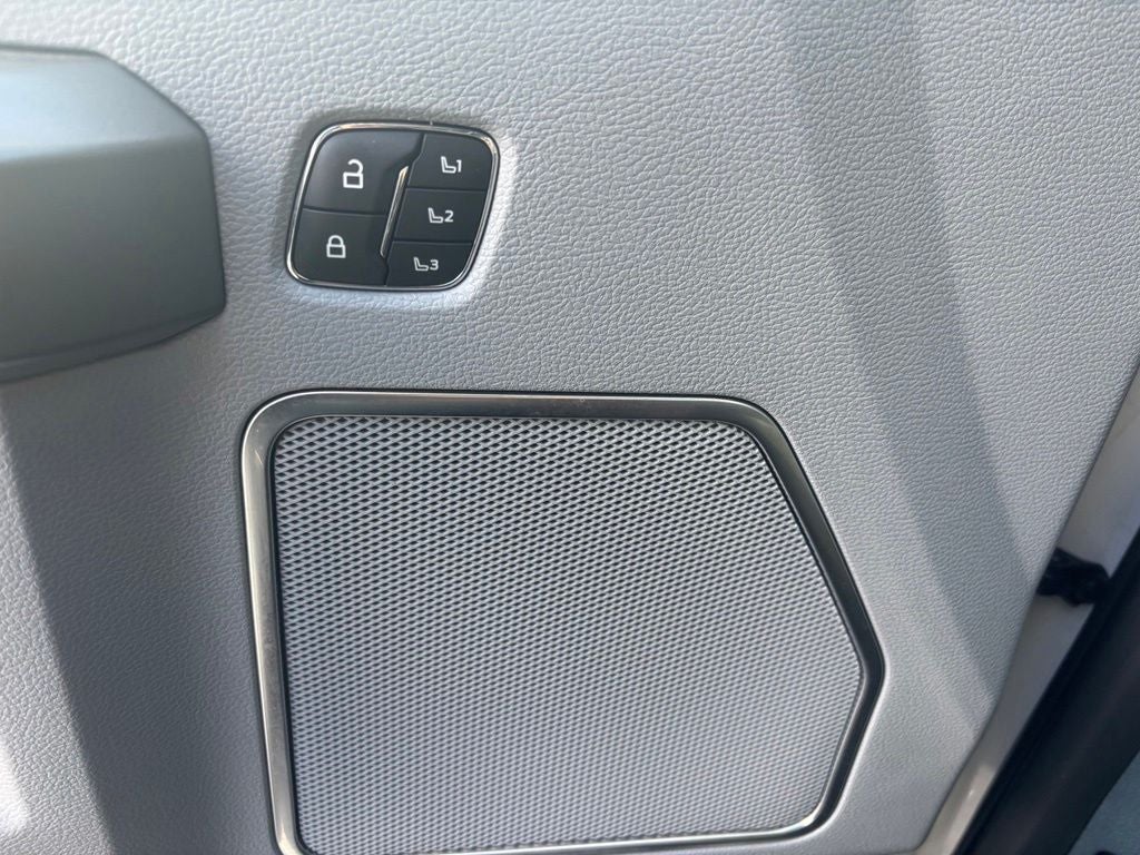 2022 Ford F-450SD Limited DRW