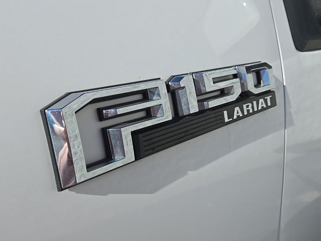 2015 Ford F-150 Lariat + Max Trailer Tow Package + FX4 Off-Road Package