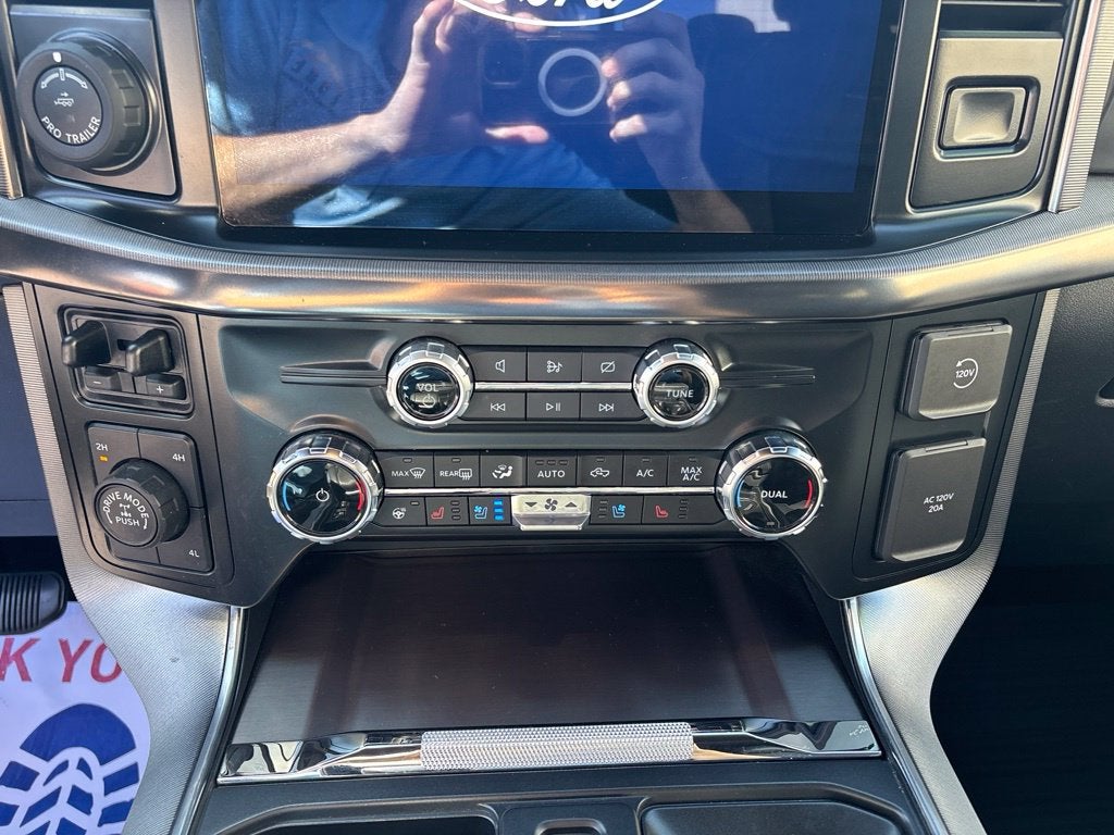 2024 Ford F-150 Platinum