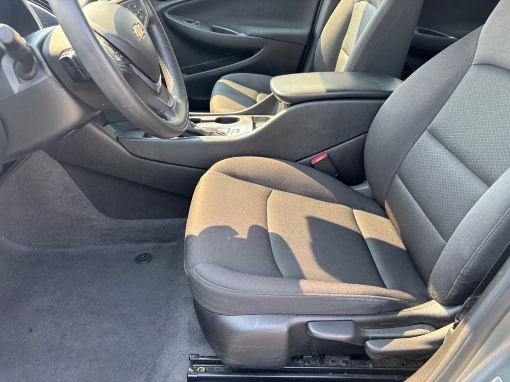 2024 Chevrolet Malibu LS 1LS