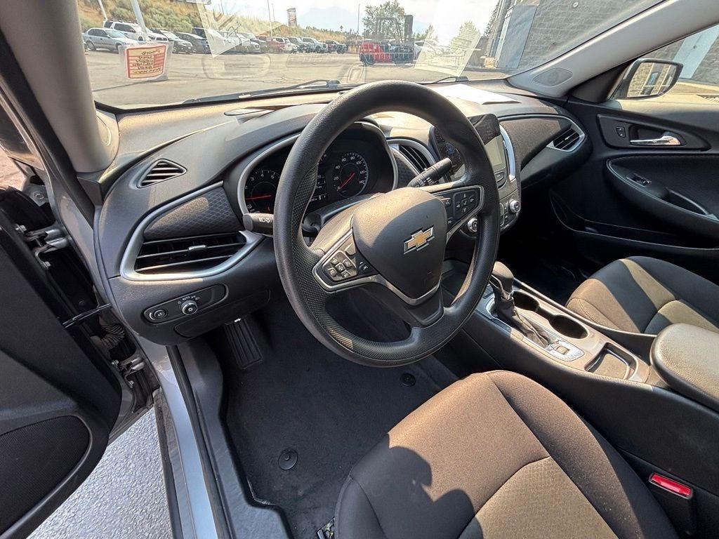 2024 Chevrolet Malibu LS 1LS
