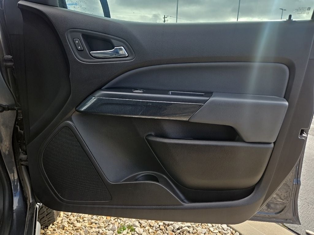 2017 Chevrolet Colorado Z71 + Heavy Duty Trailering Package