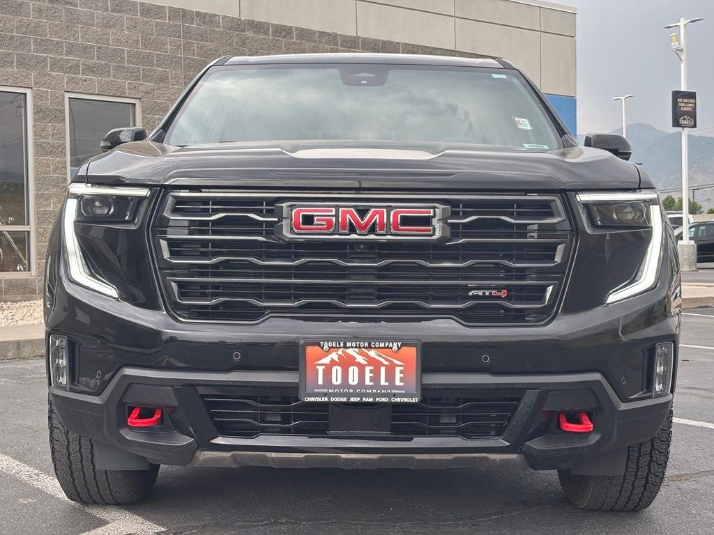 2024 GMC Acadia AT4