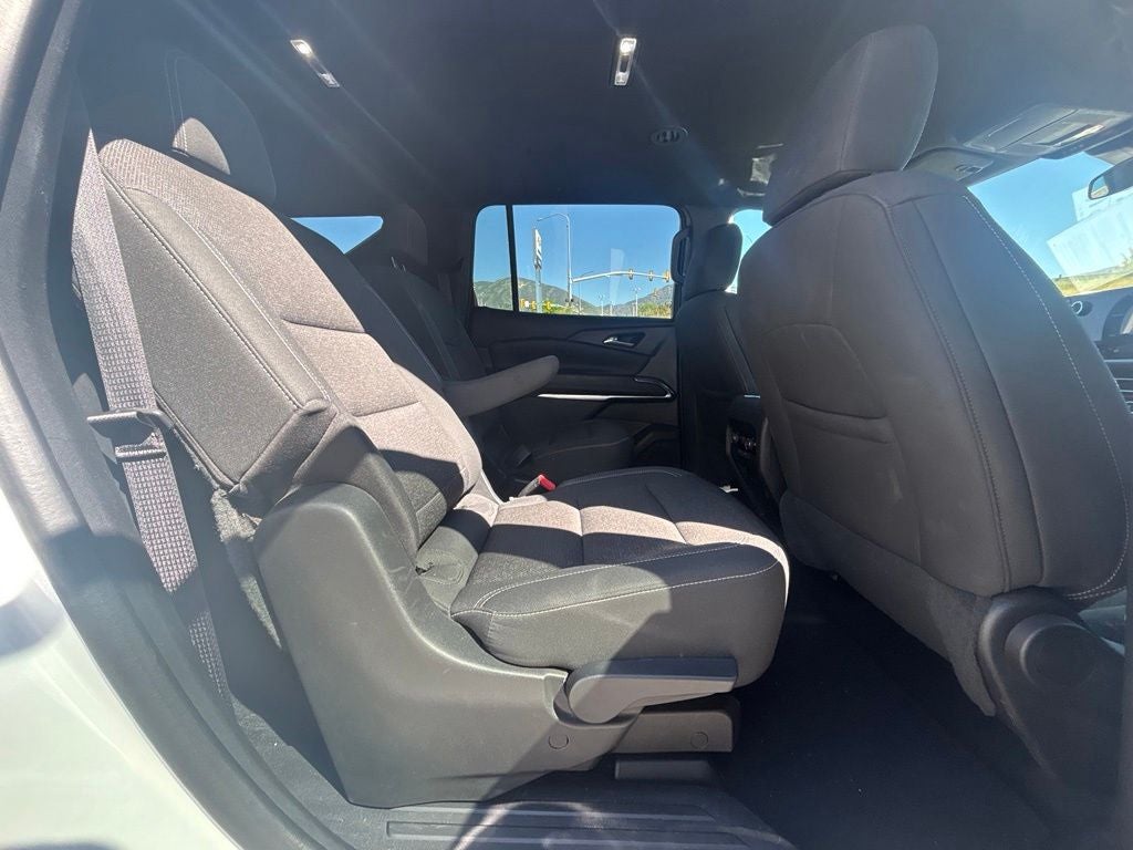 2024 Chevrolet Traverse LT 2LT