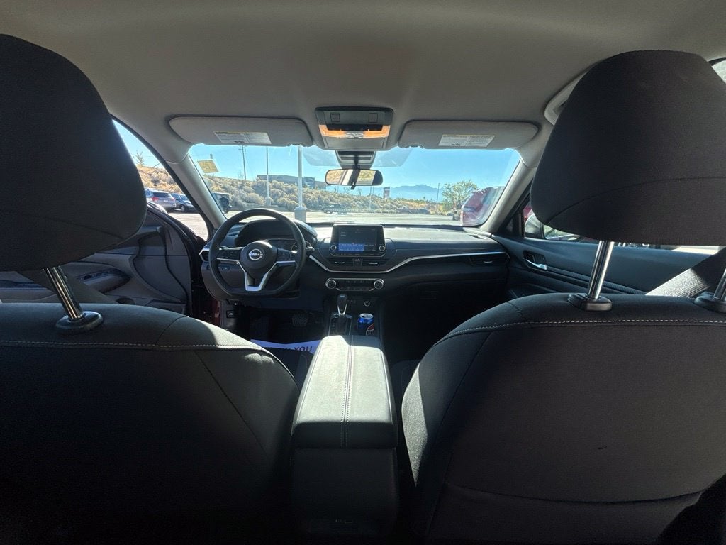 2025 Nissan Altima 2.5 SV